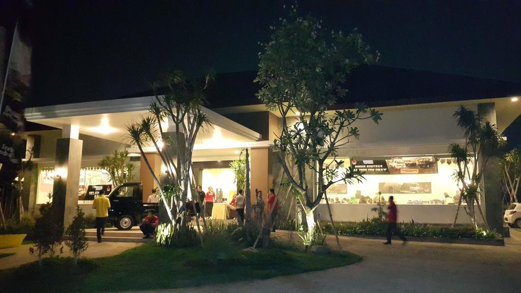 Kampoeng Nelayan Hotel Palu Eksteriør bilde