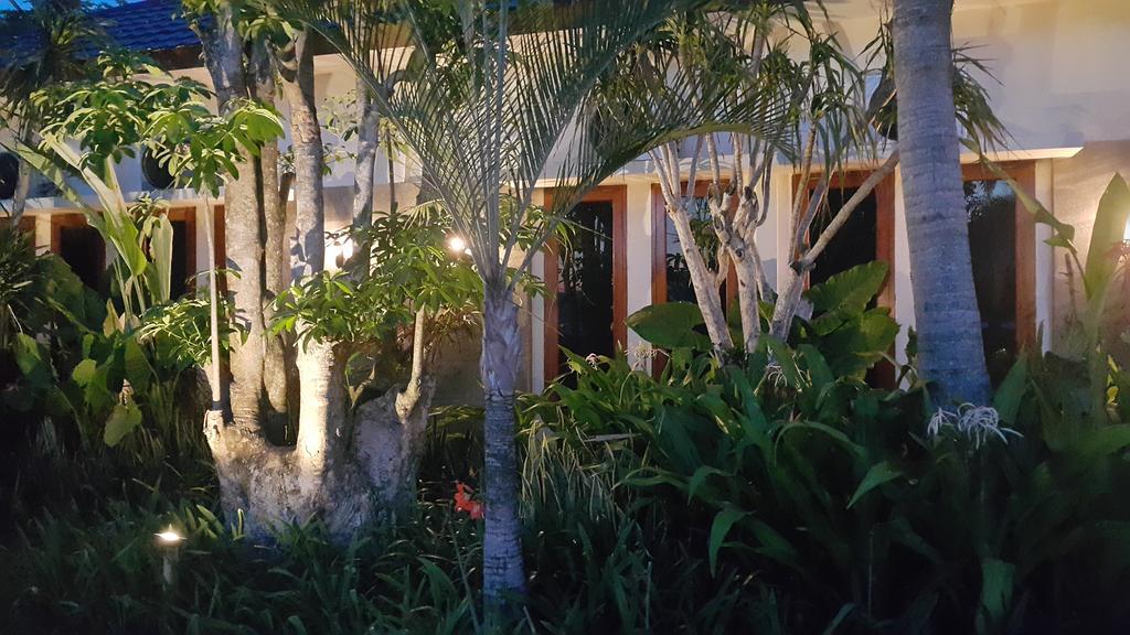 Kampoeng Nelayan Hotel Palu Eksteriør bilde