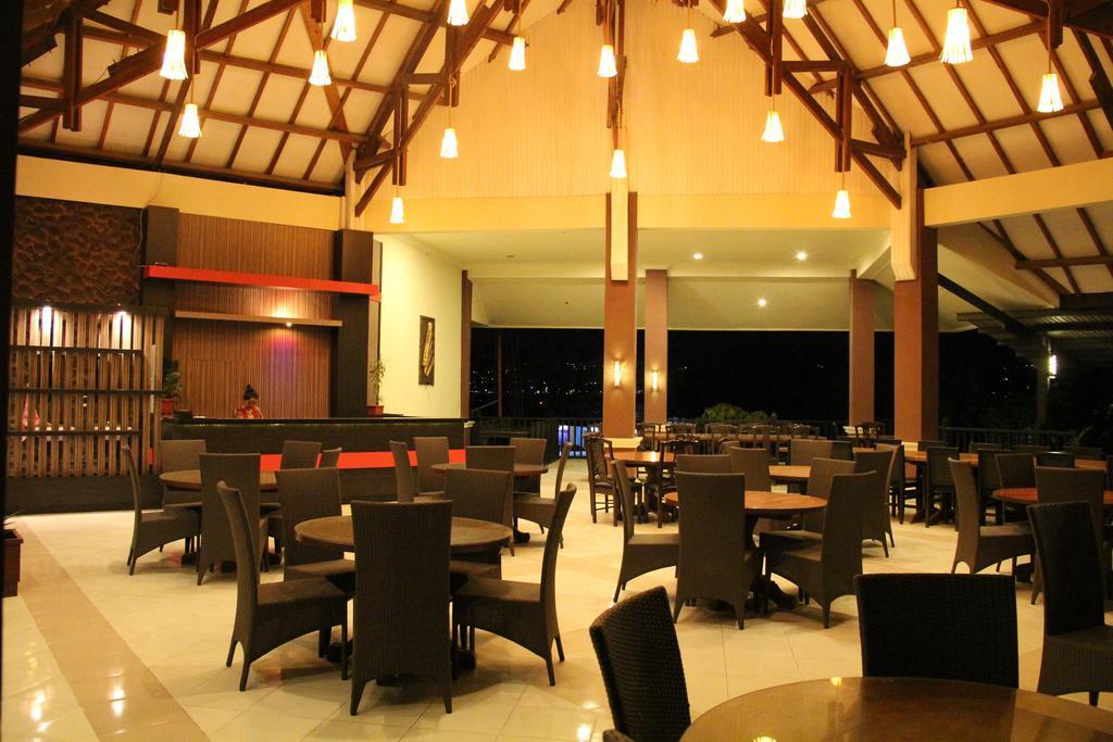 Kampoeng Nelayan Hotel Palu Eksteriør bilde