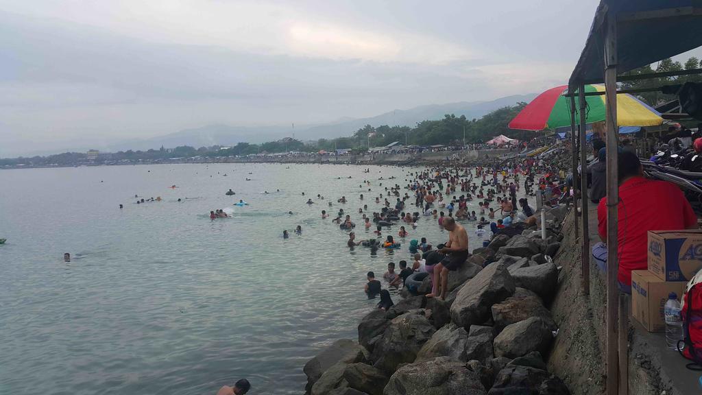 Kampoeng Nelayan Hotel Palu Eksteriør bilde