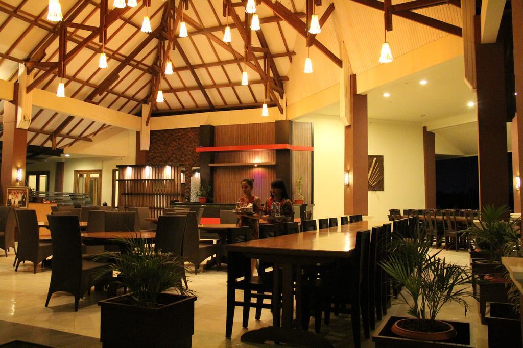 Kampoeng Nelayan Hotel Palu Eksteriør bilde